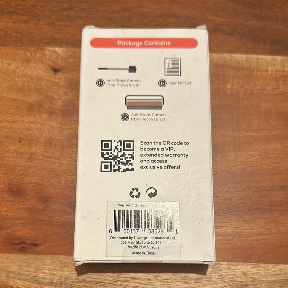 KAIU Record & Stylus Cleaning Brush - Picture 2 of 5